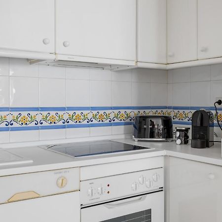 マルベーリャLuxurious Frontline Penthouse In Puerto Banusアパートメント エクステリア 写真